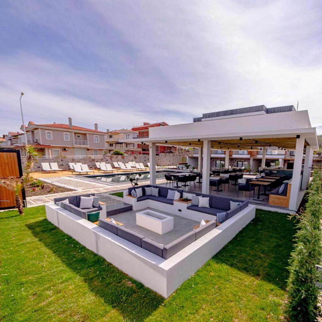 Leone Cunda Edition Otel Ayvalı Buitenkant foto